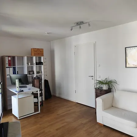 Avea - Accessible Downtown Retreat Near Hofgarten Homestay Augsburg